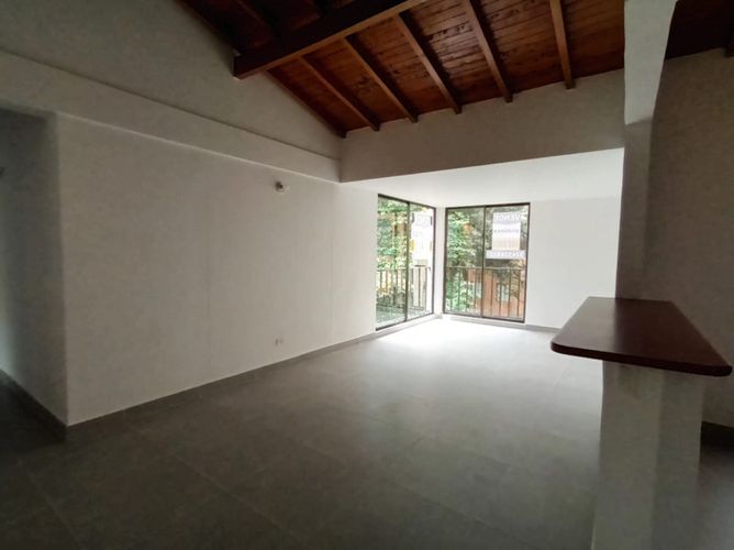 Apartamento de 4 alcobas en venta en Primavera, Envigado, 92 m² · foto 4 de 24