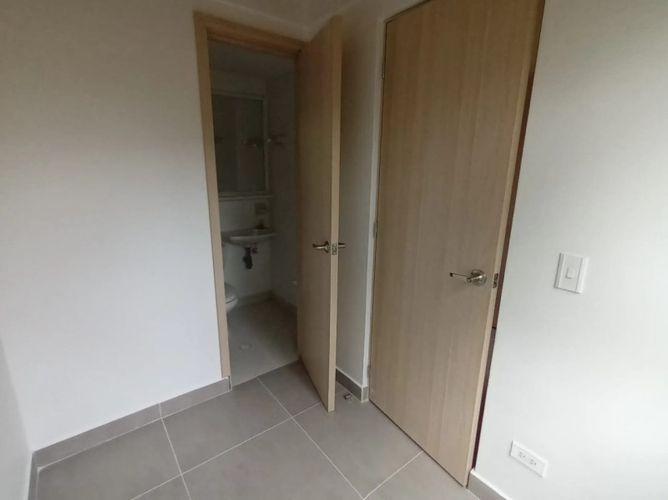 Apartamento de 4 alcobas en venta en Primavera, Envigado, 92 m² · foto 13 de 24