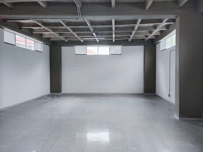 Bodega en arriendo en San Bernardo, Medellín, 180 m² · foto 8 de 10