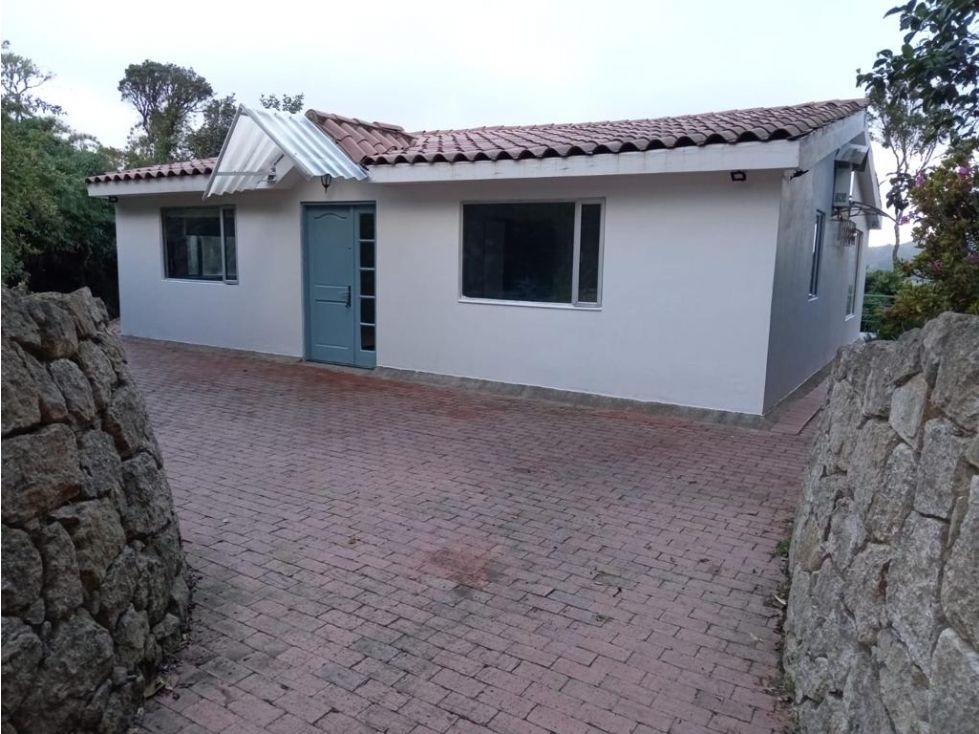 Casa en arriendo en El Hato, La Calera · foto 3 de 24