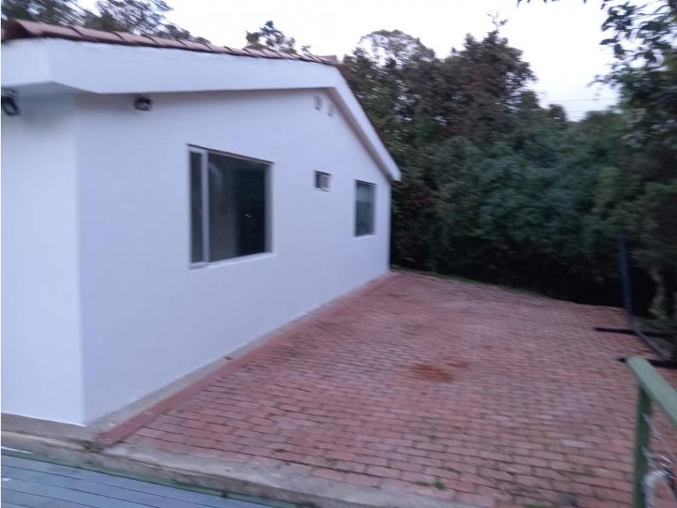 Casa en arriendo en El Hato, La Calera · foto 5 de 24