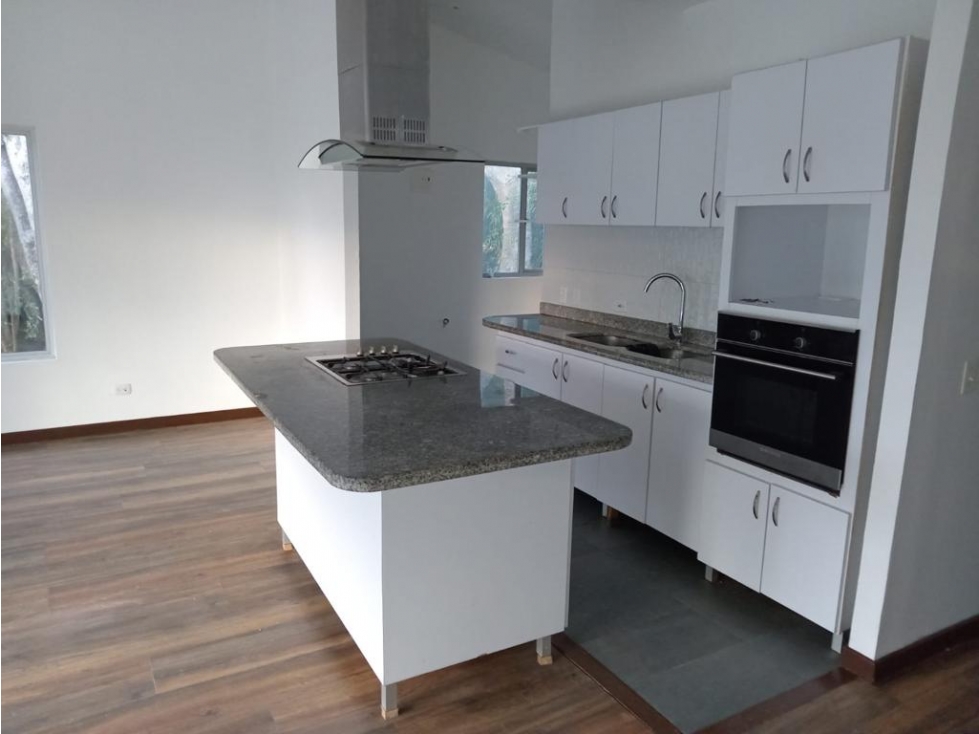 Casa en arriendo en El Hato, La Calera · foto 10 de 24