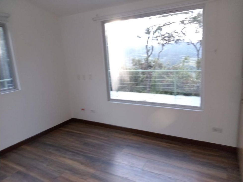 Casa en arriendo en El Hato, La Calera · foto 11 de 24