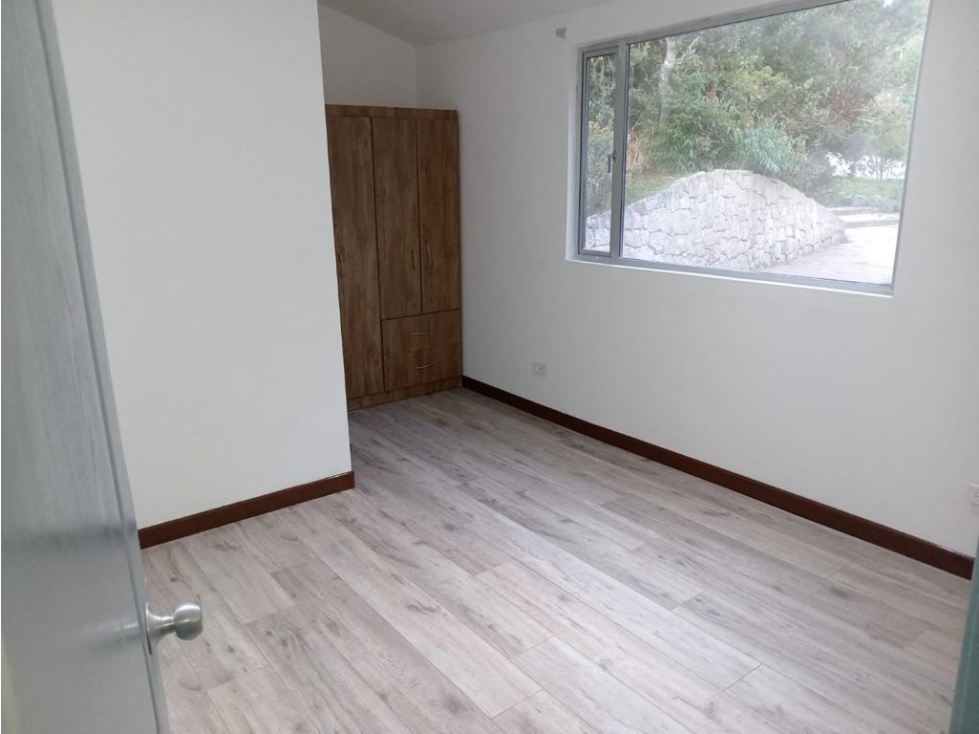 Casa en arriendo en El Hato, La Calera · foto 17 de 24