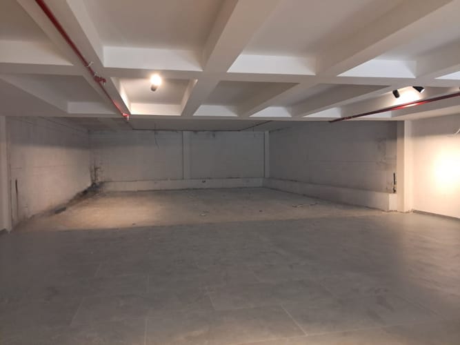 Local en arriendo en El Nogal- Los Almendros, Medellín, 206 m² · foto 4 de 6