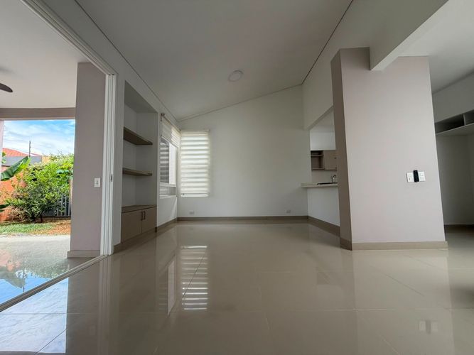 Casa de 3 alcobas en venta en El Castillo, Jamundí, 337 m² · foto 9 de 24