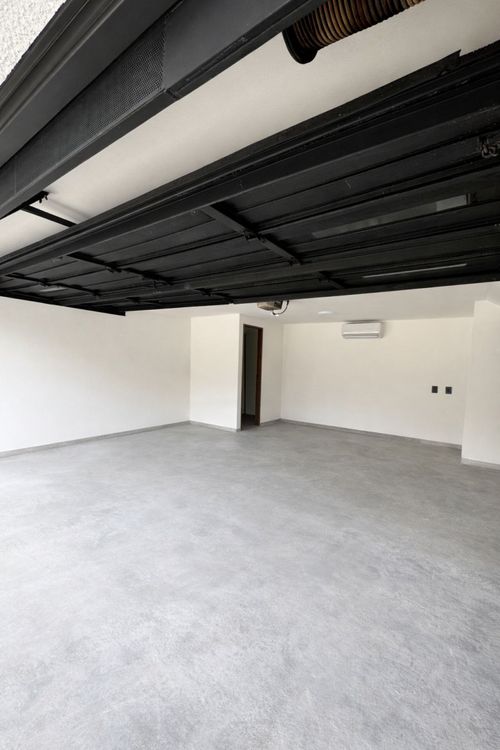 Local en arriendo en Florida Nueva, Medellín, 30 m² · foto 7 de 7