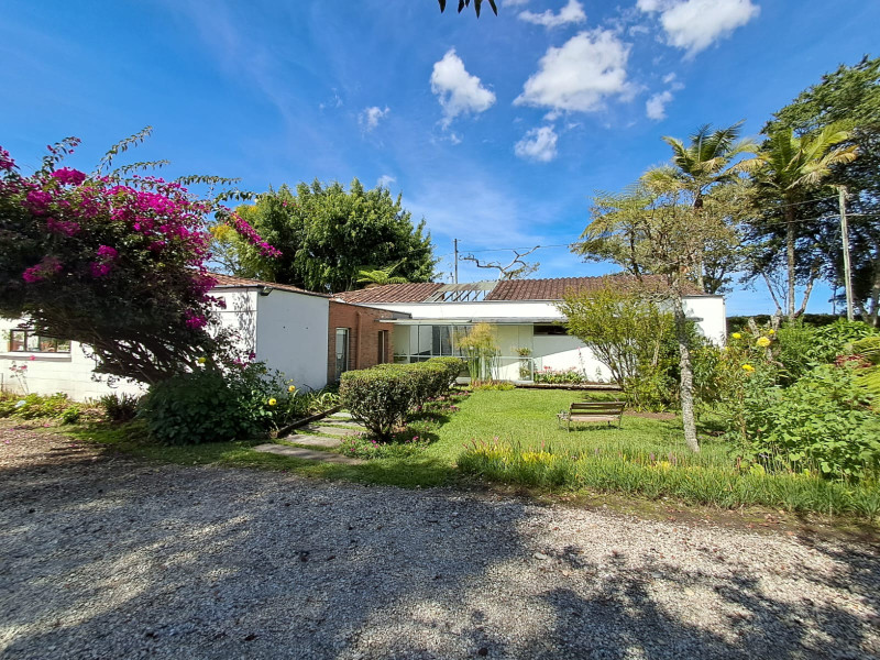 4BR House in Cabeceras de llanogrande (3000 m²)