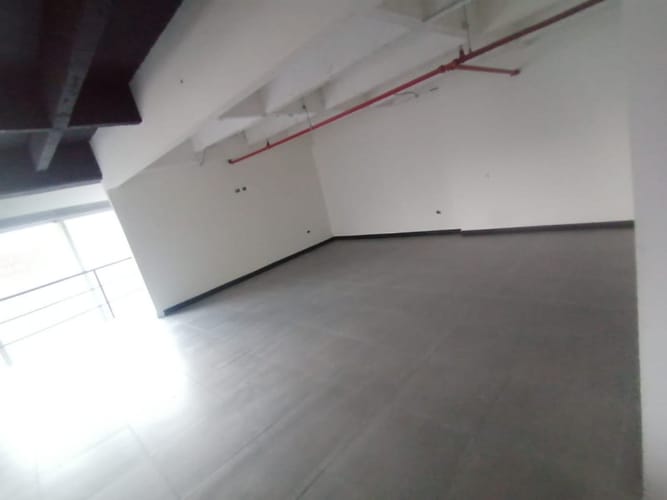 Local en arriendo en Las Casitas, Envigado, 515 m² · foto 8 de 24