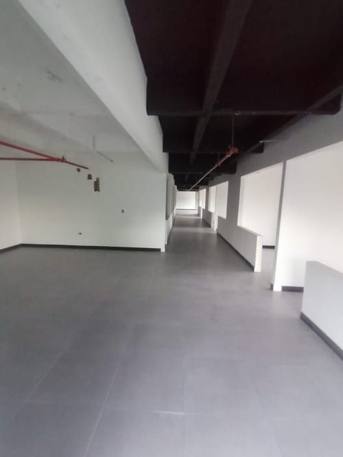 Local en arriendo en Las Casitas, Envigado, 515 m² · foto 13 de 24