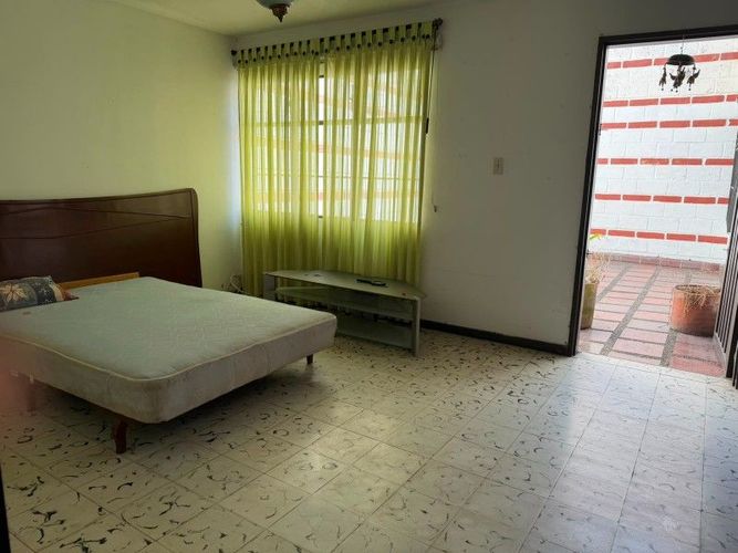 Casa de 4 alcobas en venta en Los Pinos, Medellín, 432 m² · foto 8 de 13