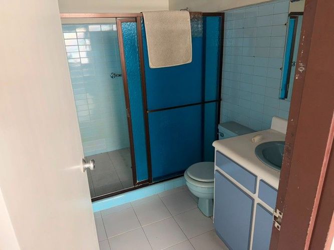 Casa de 4 alcobas en venta en Los Pinos, Medellín, 432 m² · foto 9 de 13