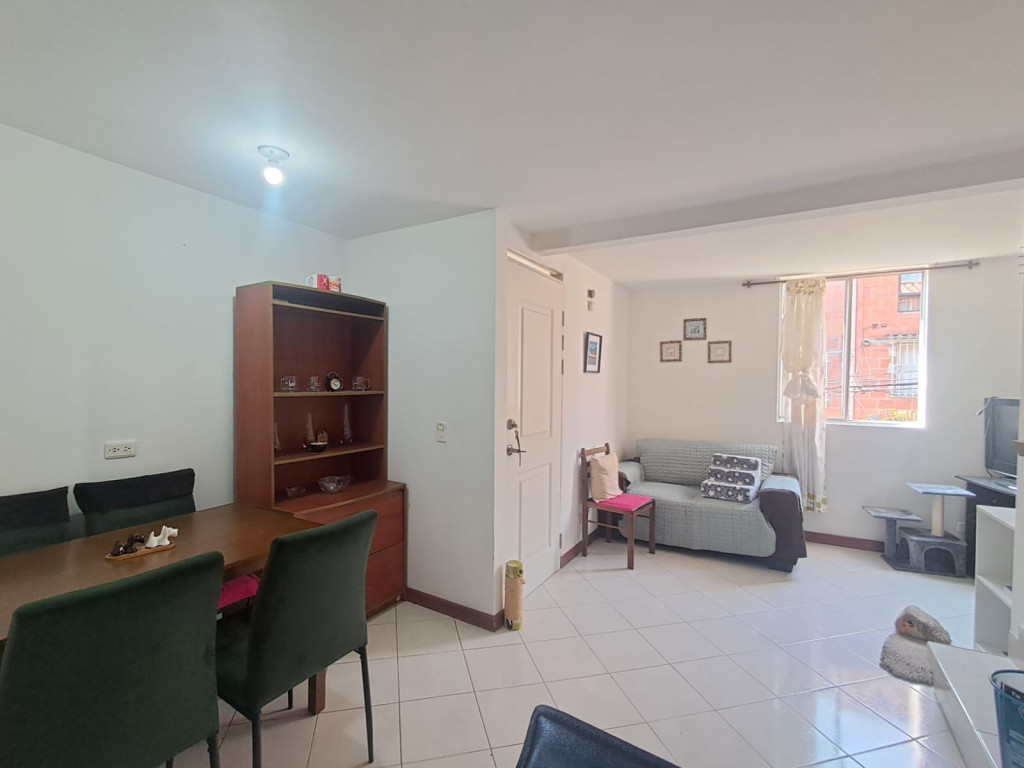 Apartamento en venta en Calasanz Parte Alta, Medellín · foto 8 de 14