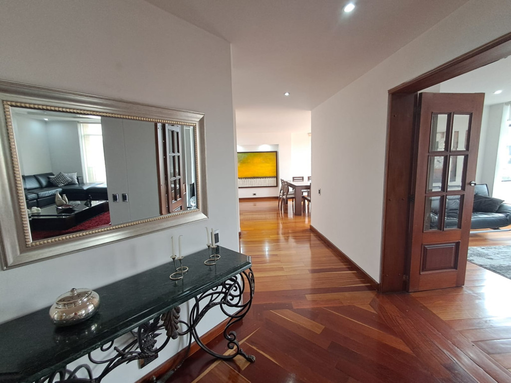 Apartamento en venta en San Patricio, Bogotá · foto 5 de 24