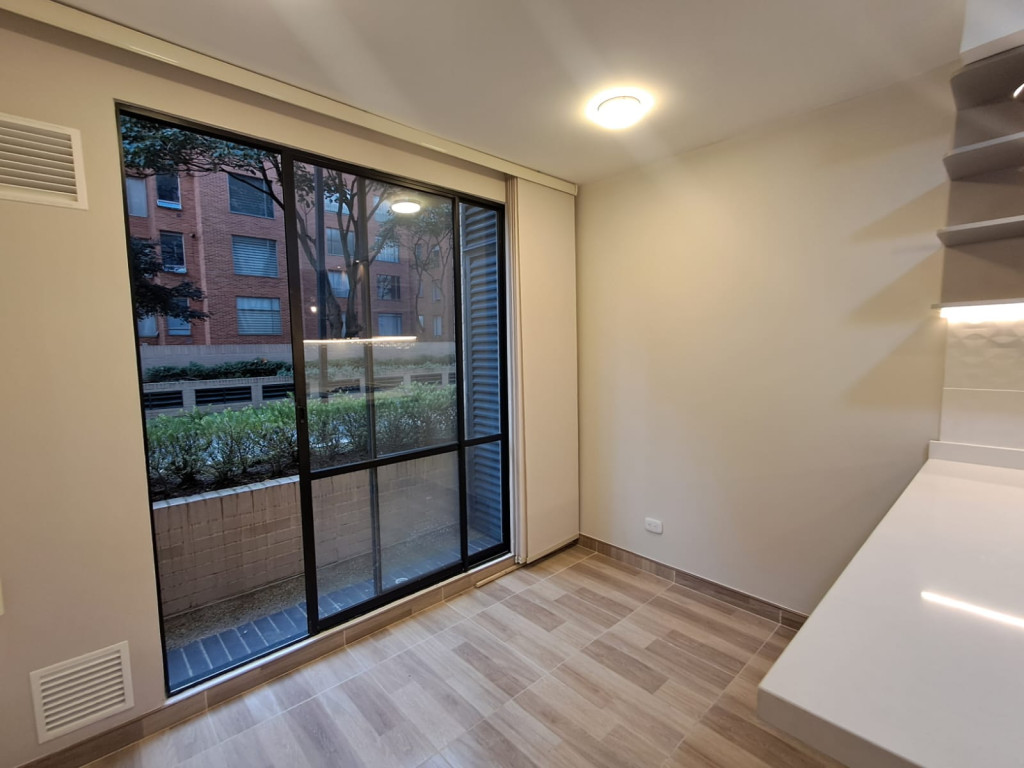 Apartamento en venta en Jose Joaquin Vargas, Bogotá · foto 3 de 16