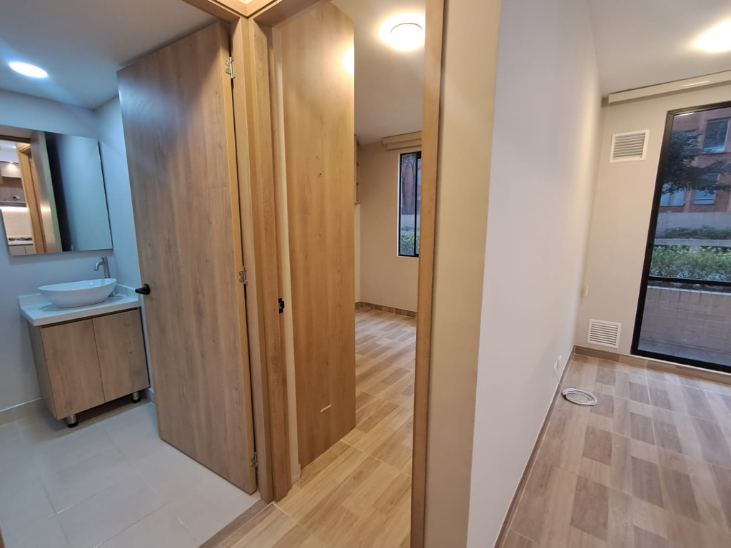 Apartamento en venta en Jose Joaquin Vargas, Bogotá · foto 4 de 16