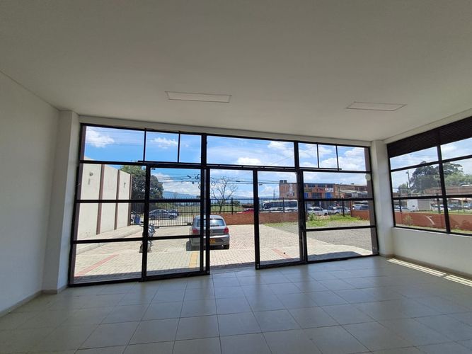 Local en arriendo en La Moya, Cota, 360 m² · foto 5 de 15