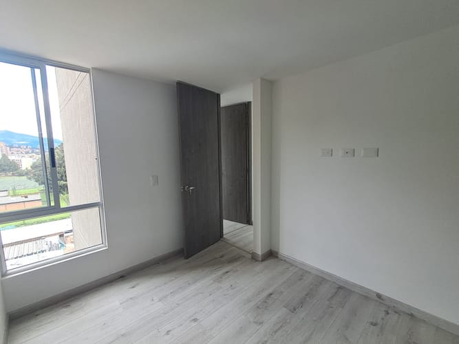 Apartamento de 2 alcobas en venta en Santa Teresa, Bogotá, 60 m² · foto 4 de 22