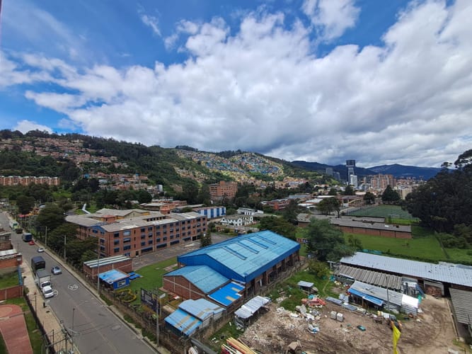 Apartamento de 2 alcobas en venta en Santa Teresa, Bogotá, 60 m² · foto 11 de 22