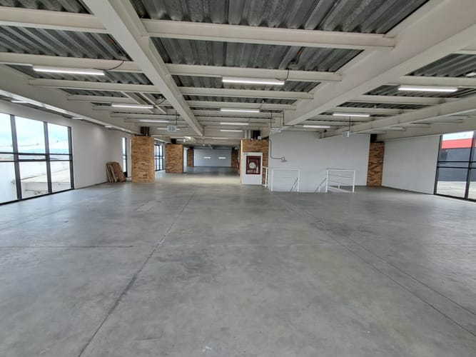 Oficina en arriendo en San Jose, Mosquera, 2096 m² · foto 3 de 12