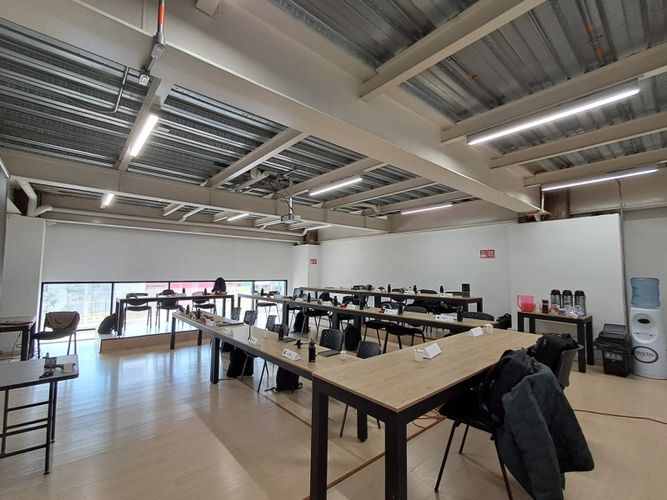 Oficina en arriendo en San Jose, Mosquera, 2096 m² · foto 7 de 12