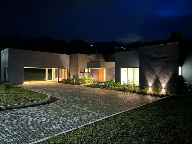Casa de 3 alcobas en venta en El Retiro · foto 16 de 18