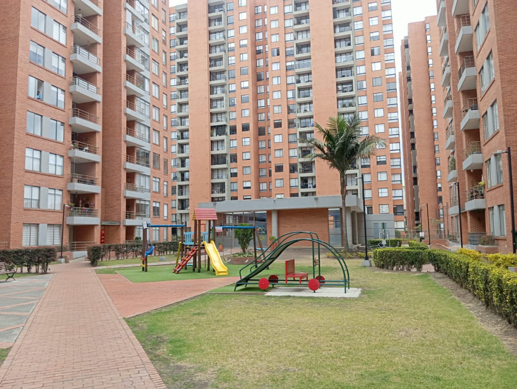 Apartamento en Arriendo en Mazuren, Bogotá