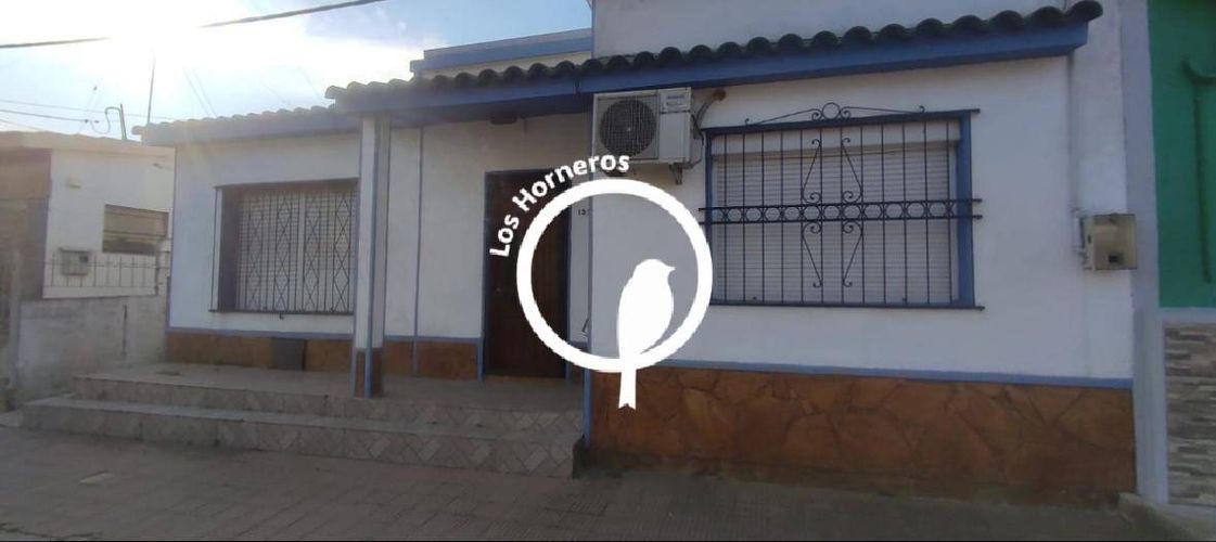 Casa en venta de 4 dormitorios, 3 baños, patio, en Ciudad de Canelones