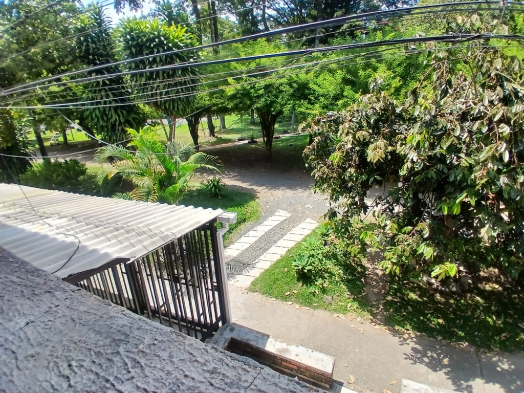 Casa en venta en Bosques De Santa Elena, Pereira · foto 3 de 23