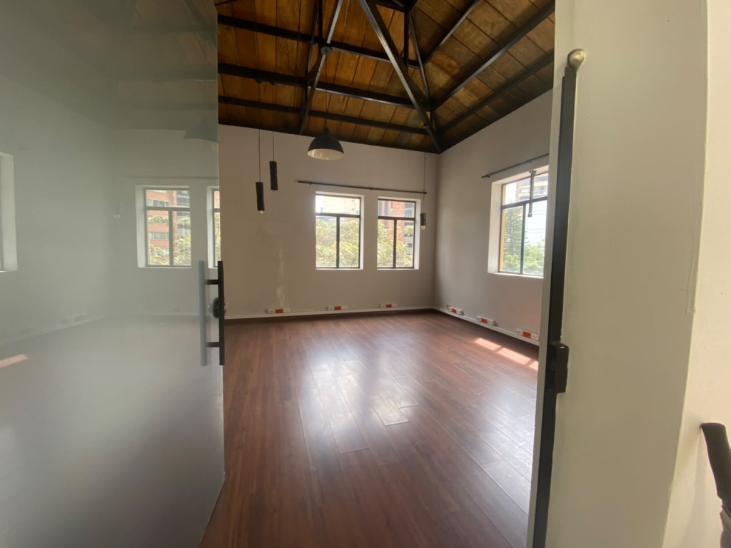 Retail space for rent in Chapinero central, Bogotá