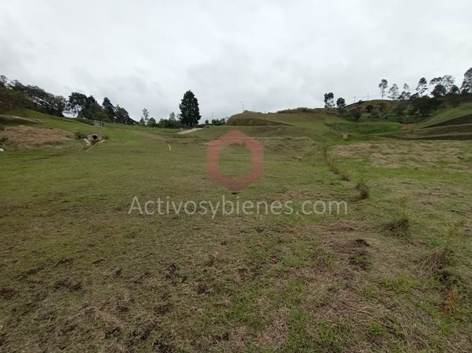 Lote en venta en Mampuesto, Rionegro, 2700 m² · foto 5 de 12