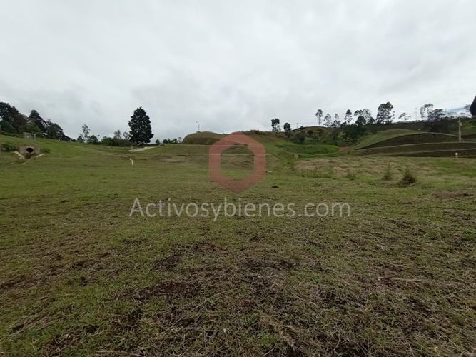 Lote en venta en Mampuesto, Rionegro, 2700 m² · foto 6 de 12