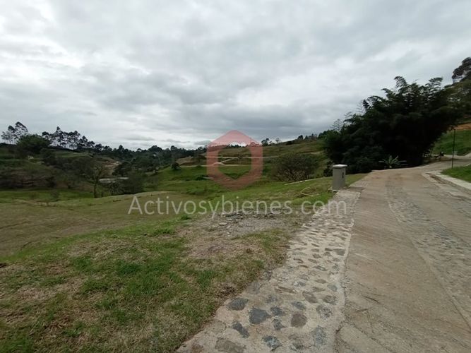 Lote en venta en Mampuesto, Rionegro, 2700 m² · foto 12 de 12