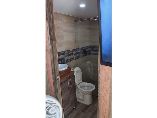 Apartamento de 3 alcobas en venta en San Gabriel, Bello, 57 m² · foto 3 de 9