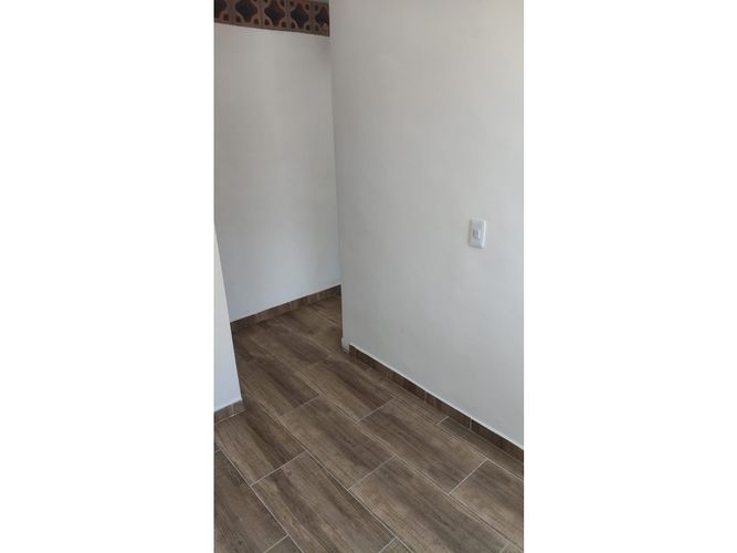Apartamento de 3 alcobas en venta en San Gabriel, Bello, 57 m² · foto 7 de 9
