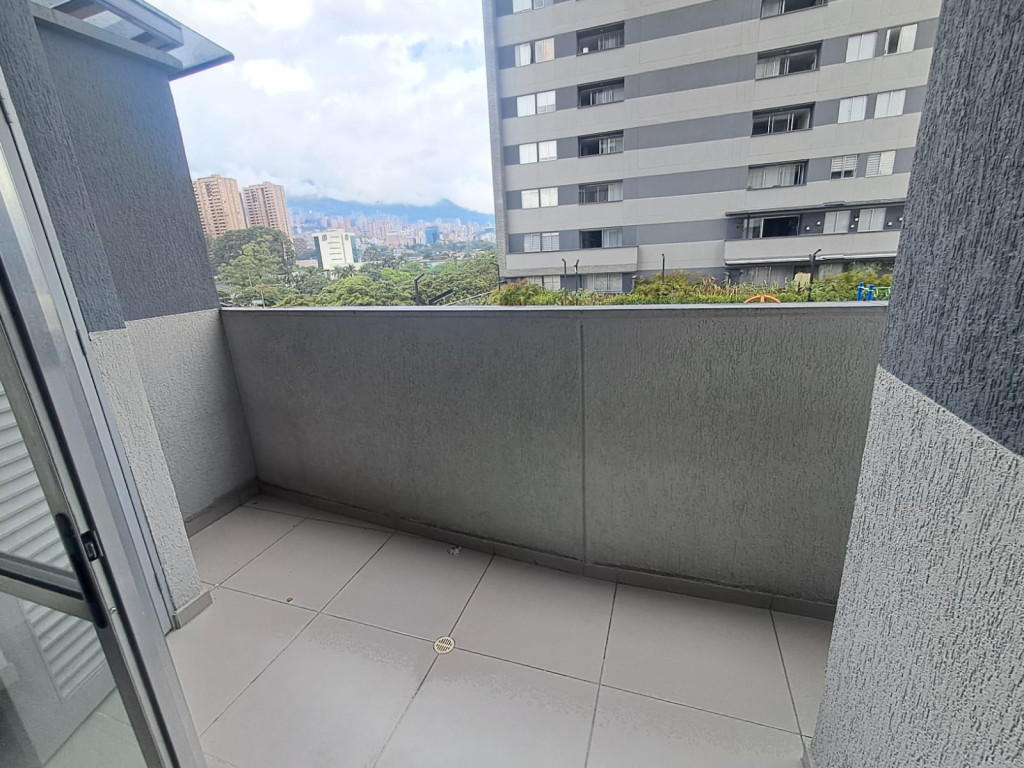 Apartamento en venta en Shellmar, Medellín · foto 7 de 21