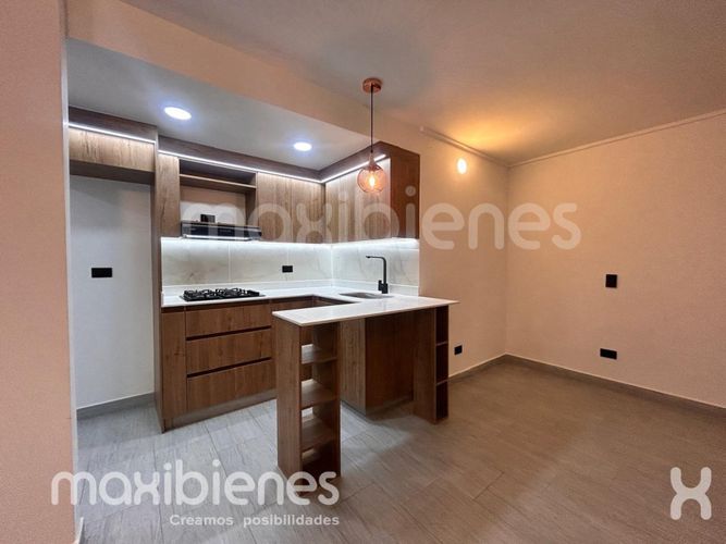 Apartamento de 3 alcobas en venta en Alto Del Medio, Rionegro, 50 m² · foto 2 de 11