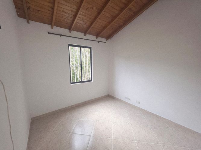 Casa de 3 alcobas en venta en Palenque, Medellín, 75 m² · foto 14 de 22