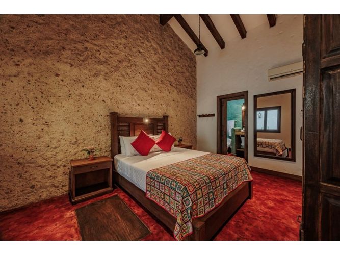 Edificio en venta en La Florida, Medellín, 966 m² · foto 19 de 24