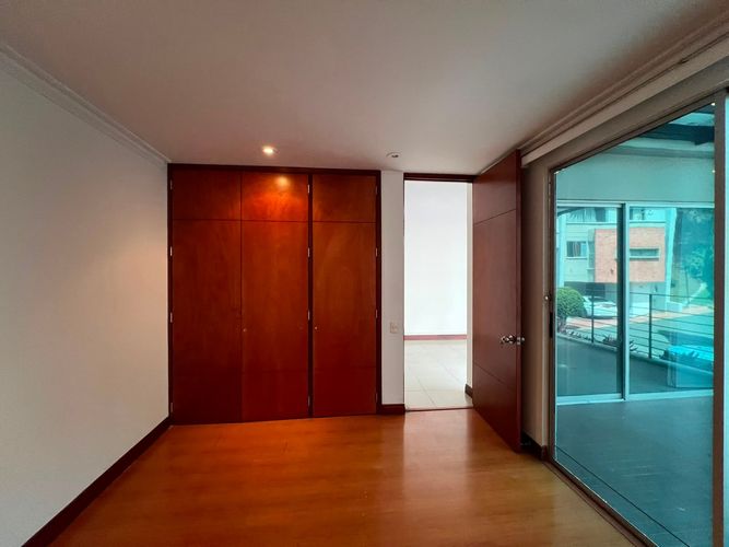 Casa de 4 alcobas en venta en El Poblado, Medellín, 230 m² · foto 14 de 19