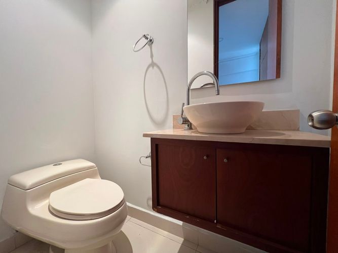 Casa de 4 alcobas en venta en El Poblado, Medellín, 230 m² · foto 18 de 19