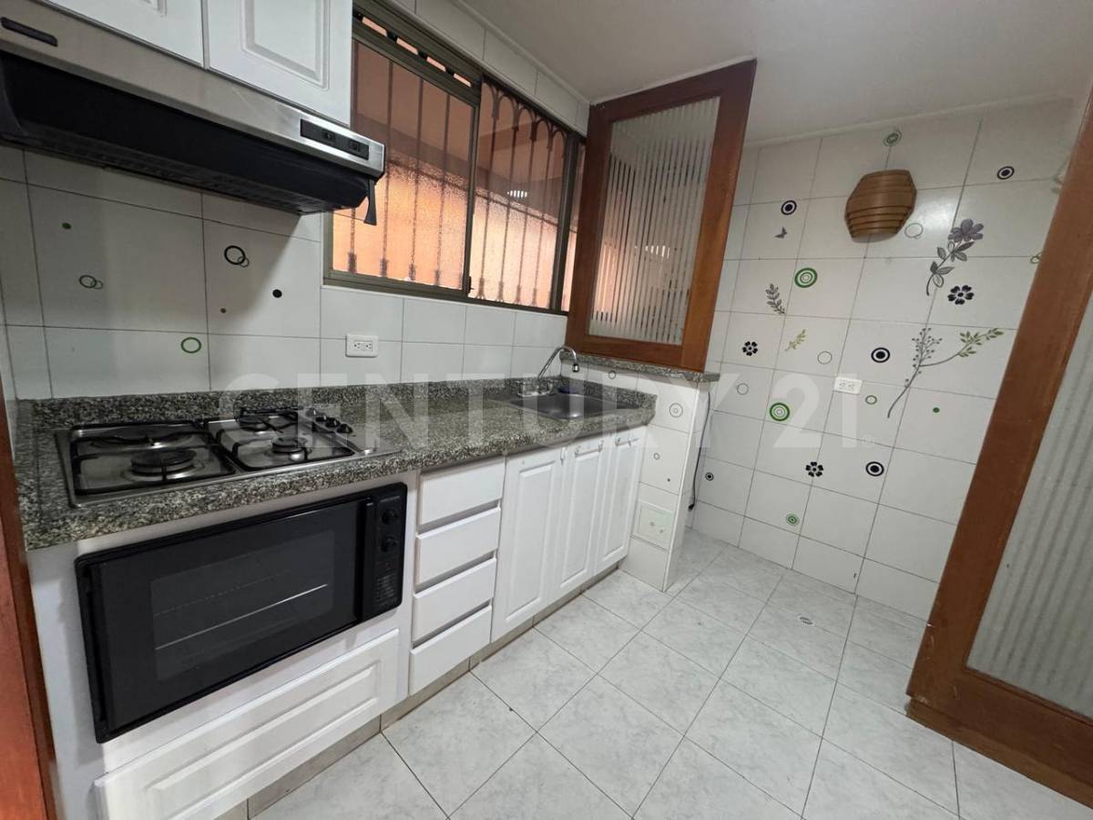 Apartamento en venta en Ciudad Salitre, Bogotá · foto 8 de 20