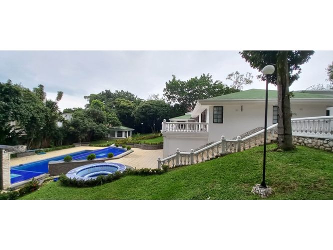 Casa de 7 alcobas en venta en Pance Bajo, Cali, 923 m² · foto 4 de 20