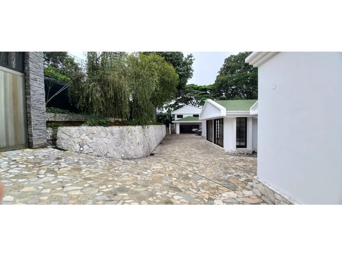 Casa de 7 alcobas en venta en Pance Bajo, Cali, 923 m² · foto 12 de 20