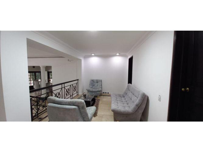 Casa de 7 alcobas en venta en Pance Bajo, Cali, 923 m² · foto 16 de 20