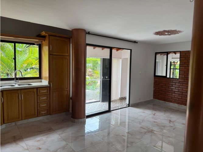 Casa de 4 alcobas en venta en Pueblito Cafetero, Pereira, 290 m² · foto 11 de 24