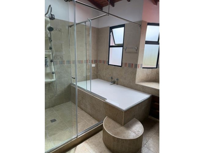 Casa de 4 alcobas en venta en Pueblito Cafetero, Pereira, 290 m² · foto 19 de 24