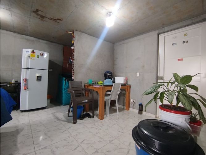 Apartamento de 3 alcobas en venta en Quitasol, Bello, 54 m² · foto 3 de 24