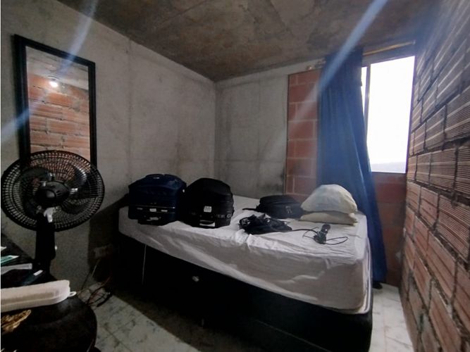 Apartamento de 3 alcobas en venta en Quitasol, Bello, 54 m² · foto 6 de 24