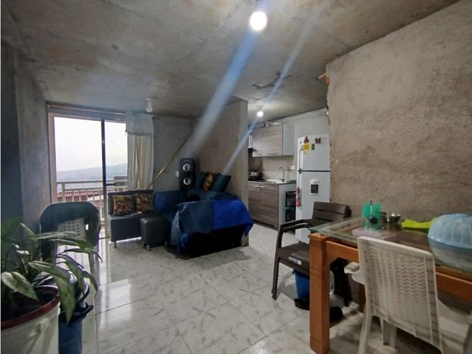 Apartamento de 3 alcobas en venta en Quitasol, Bello, 54 m² · foto 13 de 24